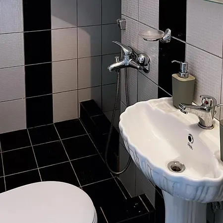 Aparthotel Sicci Near The Airport & Sea *