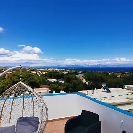Aparthotel Sicci Near The Airport & Sea *